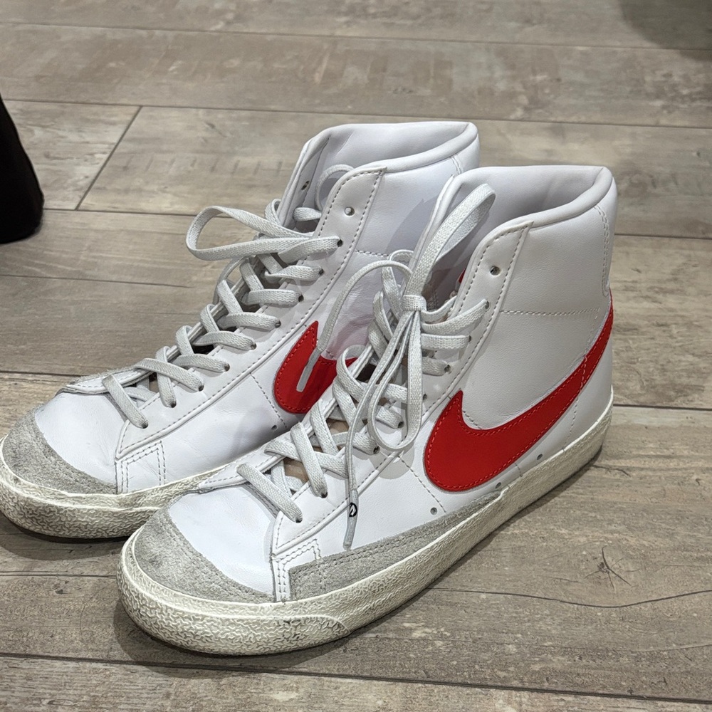 Nike White and Red High-Tops Blazers